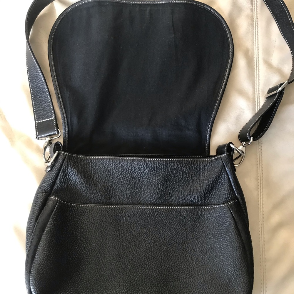 Sundance Black Crossbody Saddle Bag with White Stitching - Picture 3 of 6